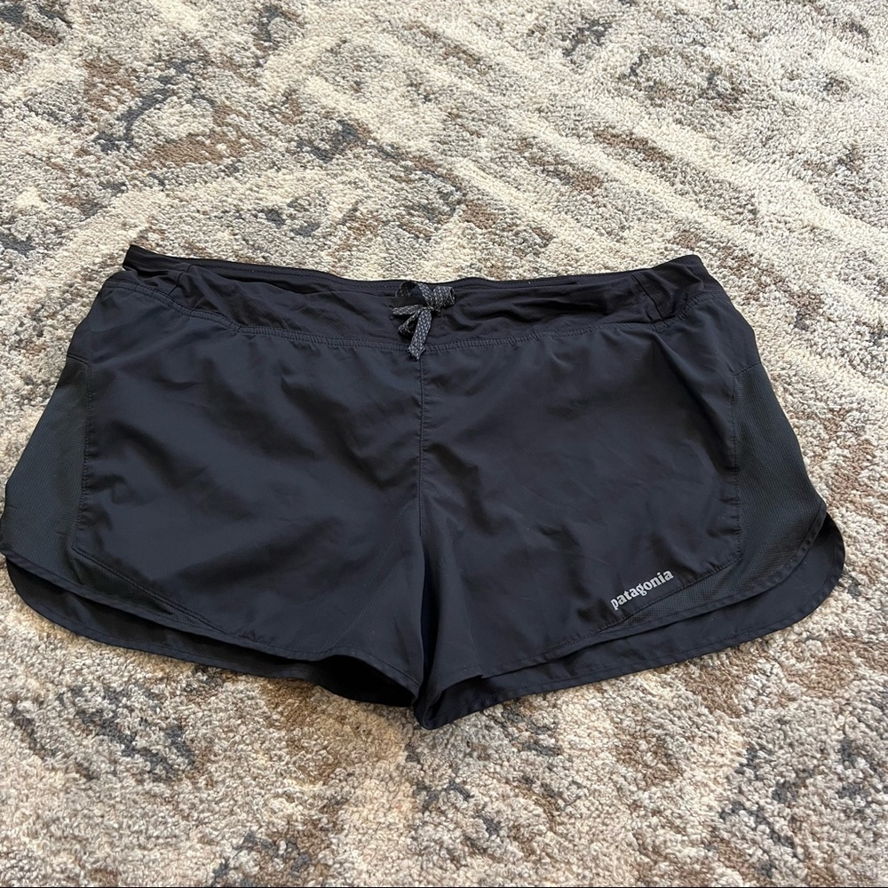 Patagonia Nine Trails Shorts, Size Large